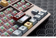 Original Red White Gaming Console Retro Enter keycap Mechanical Keyboard Metal PC Gaming Keyboard Collect gift keycap