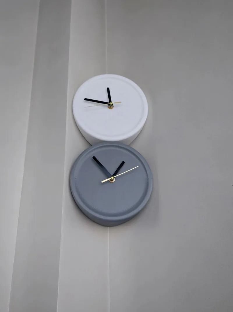 Living Room Silent Wall Clocks Simple Non-Ticking Punch-Free Corner Wall Clock Bedroom Technology Luxury Art Home Decoration