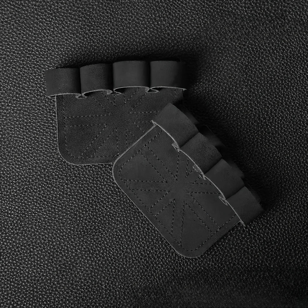 Fitness gloves with anti-slip, wear-resistant grips, and enhanced traction, suitable for gym workouts and weightlifting