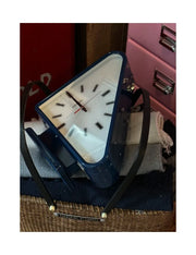 Living Room Minimalism Clocks Two-sided Wall Clocks Triangle Modern Clock Mechanism Silent Design Clock Watch for Decoration