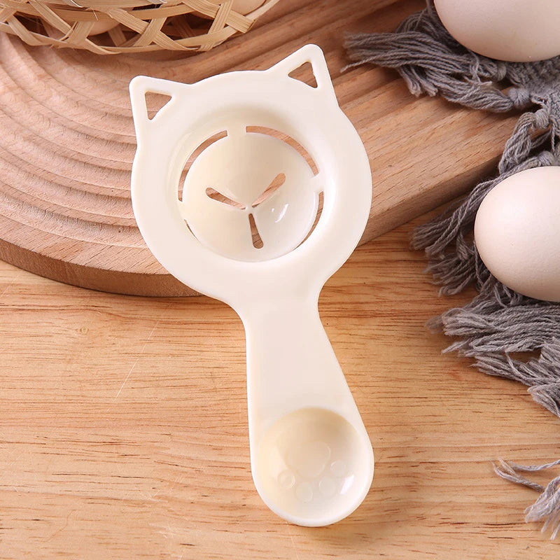 2-in-1 Perfect Kitchen Gadget Cute Cartoon Cat Egg Separator & Measuring Cup Easy Yolk & White Filter For Baking And Cooking,