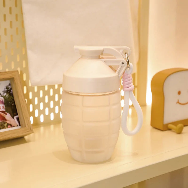 600ml Fitness Sport Water Bottle Fashion Simple Shaker Cup Protein Powder Nutritions High-capacity Milkshake Mixing Cup