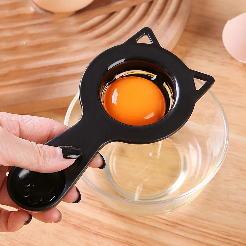 2-in-1 Perfect Kitchen Gadget Cute Cartoon Cat Egg Separator & Measuring Cup Easy Yolk & White Filter For Baking And Cooking,