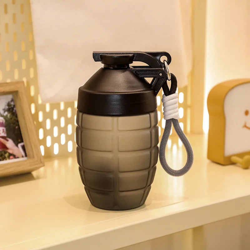 600ml Fitness Sport Water Bottle Fashion Simple Shaker Cup Protein Powder Nutritions High-capacity Milkshake Mixing Cup