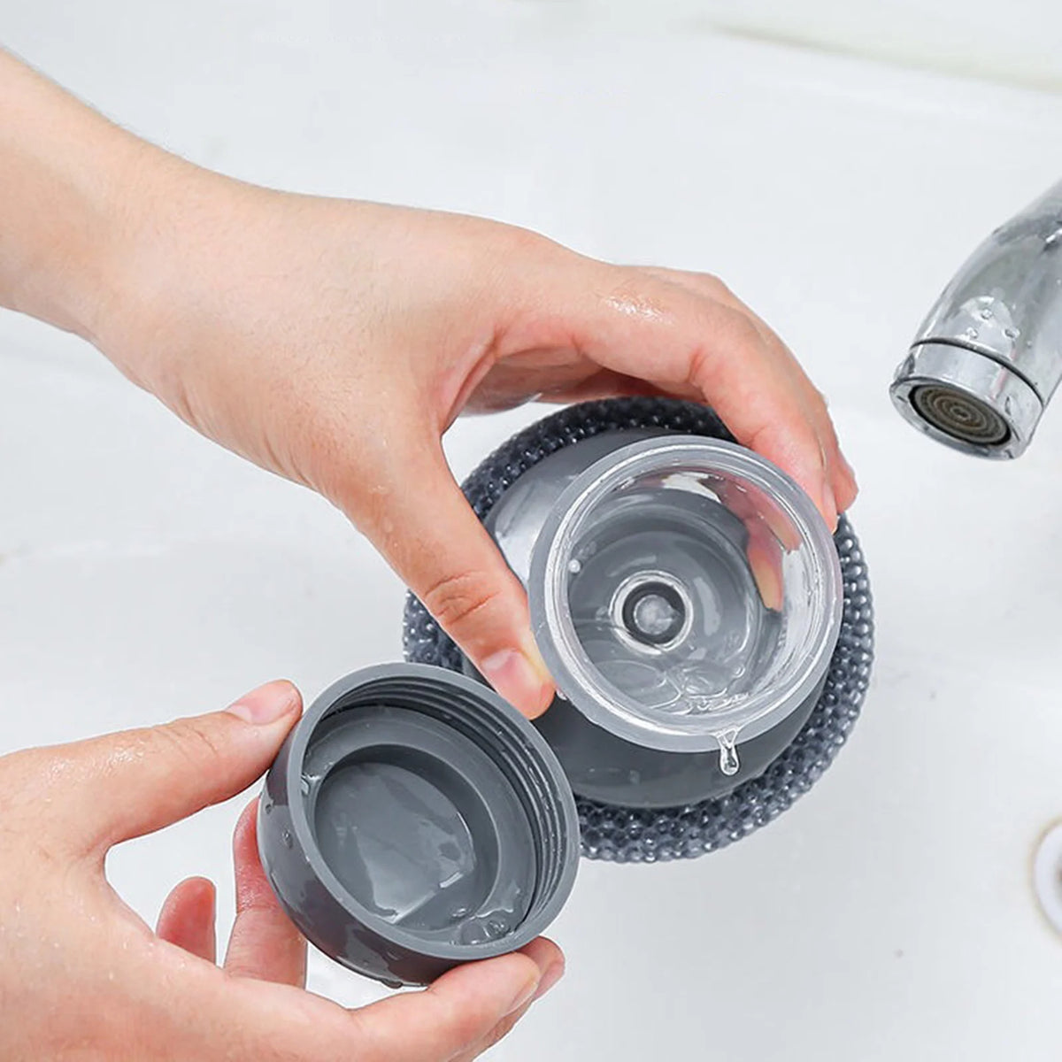 Kitchen Soap Dispensing Dishwashing tool Cleaning Brushes Easy Use Scrubber Wash Clean Tool Soap Dispenser Brush Gadgets
