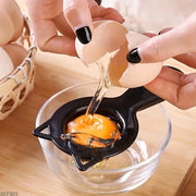 2-in-1 Perfect Kitchen Gadget Cute Cartoon Cat Egg Separator & Measuring Cup Easy Yolk & White Filter For Baking And Cooking,