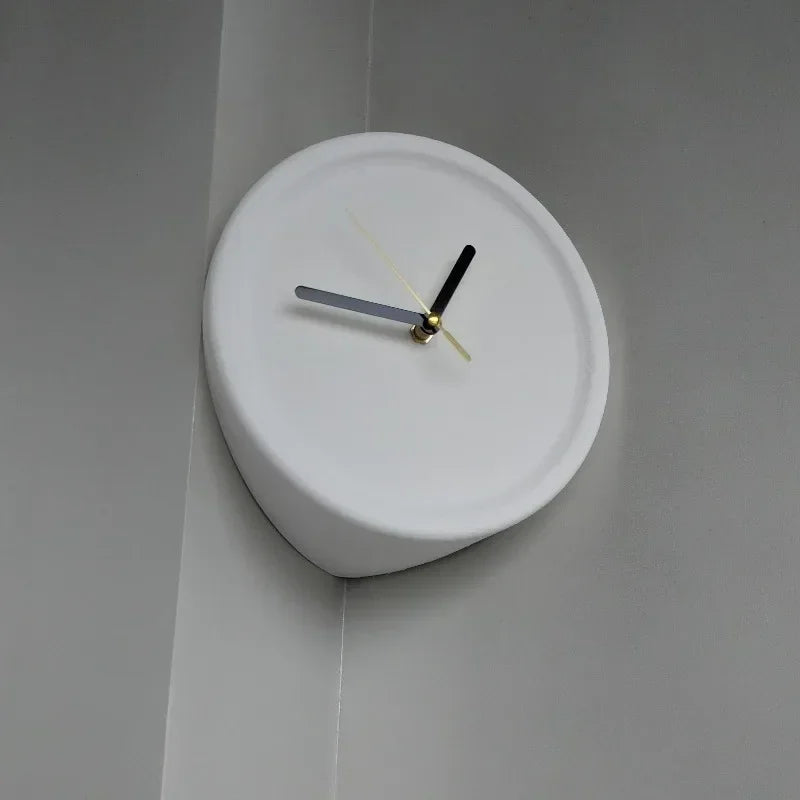 Living Room Silent Wall Clocks Simple Non-Ticking Punch-Free Corner Wall Clock Bedroom Technology Luxury Art Home Decoration