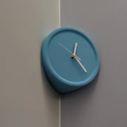 Living Room Silent Wall Clocks Simple Non-Ticking Punch-Free Corner Wall Clock Bedroom Technology Luxury Art Home Decoration