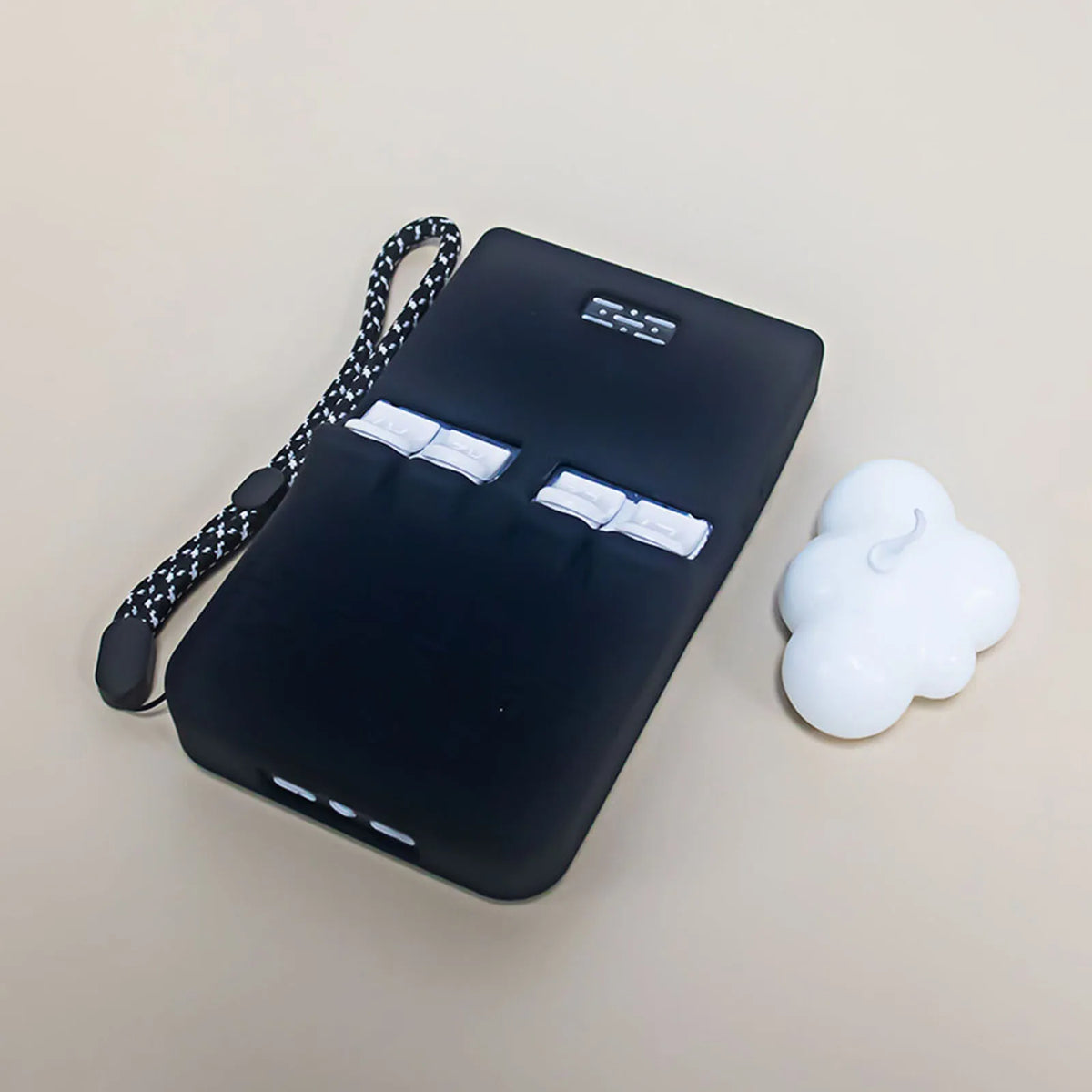 Games Console Soft Cover for R36 Ultra Gaming Accessories Against Scratch and Drop-Black Silicone Protective Case with Lanyard