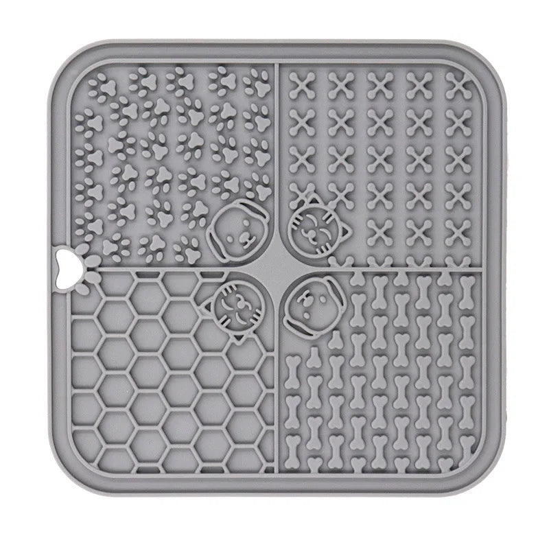Silicone Dog Supplies: Pet Lick Mat, Slow Food Plate, Bathing Distraction Sucker, Food Training Feeder