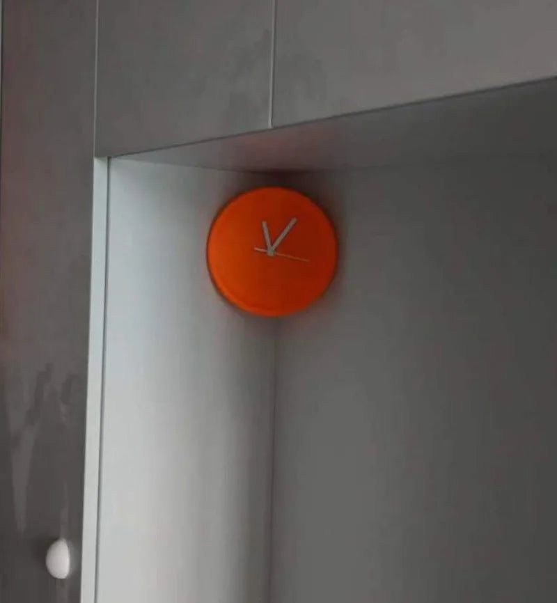 Living Room Silent Wall Clocks Simple Non-Ticking Punch-Free Corner Wall Clock Bedroom Technology Luxury Art Home Decoration